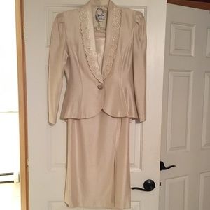 Skirt and jacket set